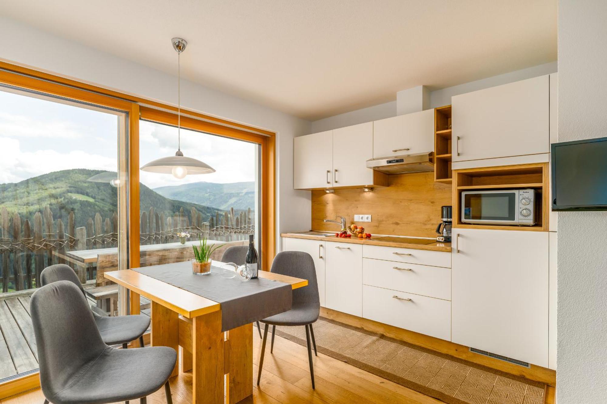 Tratterhof Apartments Vallarga Екстериор снимка