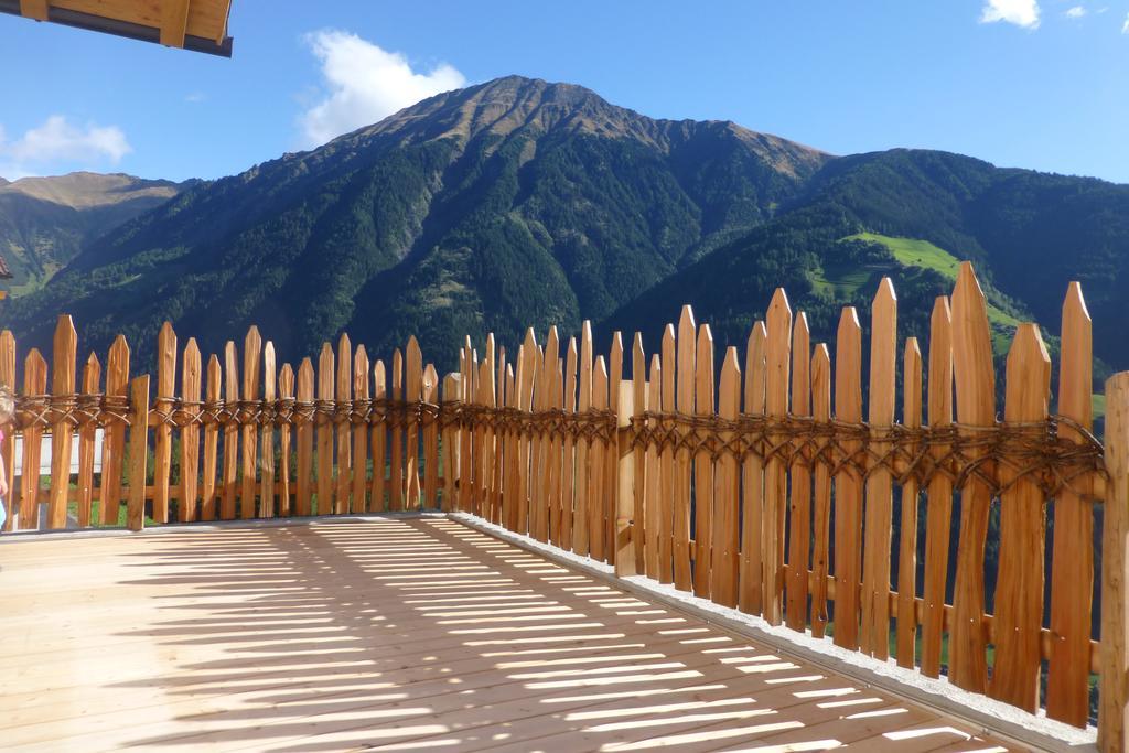Tratterhof Apartments Vallarga Екстериор снимка