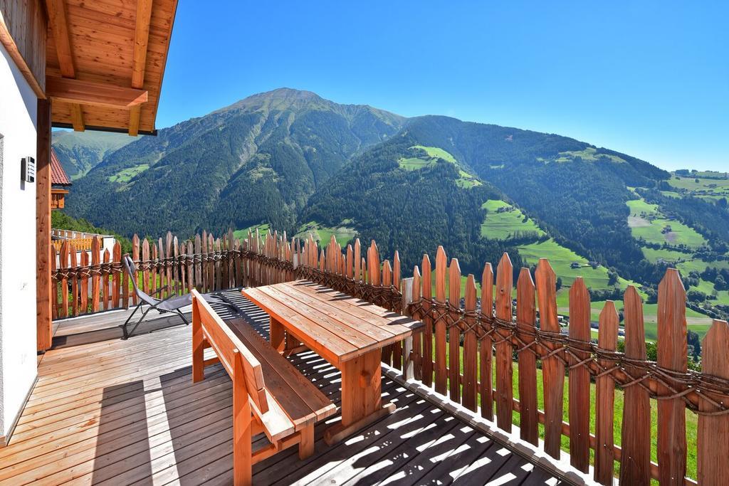 Tratterhof Apartments Vallarga Екстериор снимка